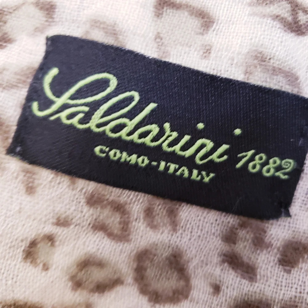 Saldarini 1882 Italy Silk & Wool Blend Cream & Leopard Print Lightweight Scarf